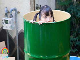 劣等返済ドラム姦 お父さんとお母さんが私を残していなくなりました…今日からドラム缶がお家です 無口な東南アジア少女イチカ146cm サンプル動画サムネイル